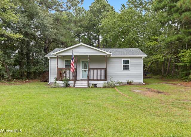 Property at 614 Saint Johns Church Rd, Hampstead, NC 28443, 3 beds, 2 baths