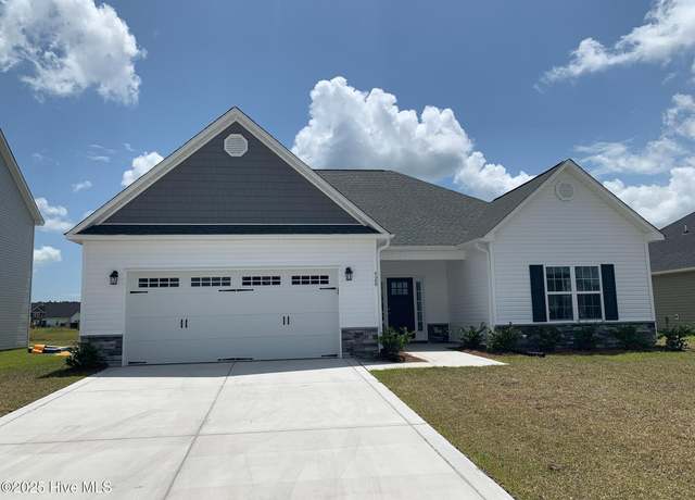 Property at 920 Uplands Ln, Jacksonville, NC 28546, 3 beds, 2 baths