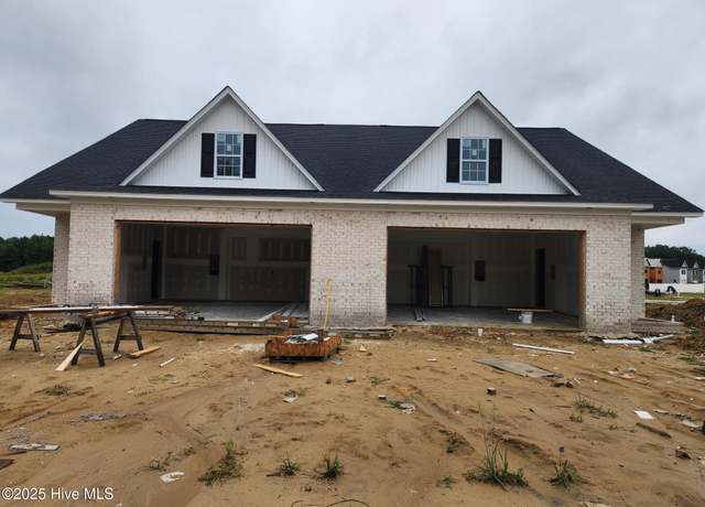 Property at 2021 Dartford Dr Unit A, Greenville, NC 27834, 3 beds, 2.5 baths