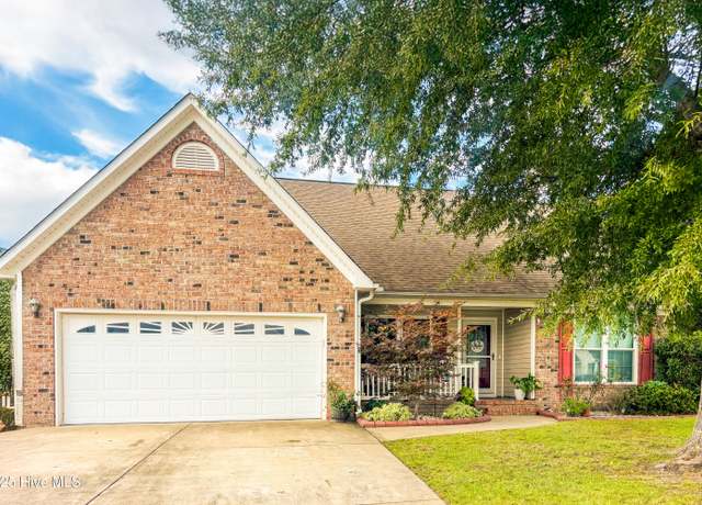 Property at 100 Delanie Way, New Bern, NC 28562, 4 beds, 2 baths