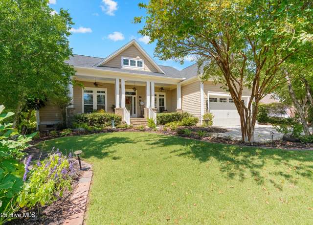 Property at 3064 Irwin Dr SE, Southport, NC 28461, 4 beds, 3.5 baths