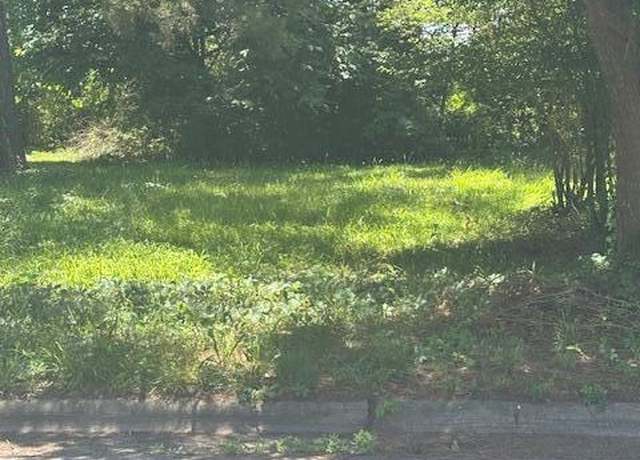 Property at 203 Booker St, Pikeville, NC 27863