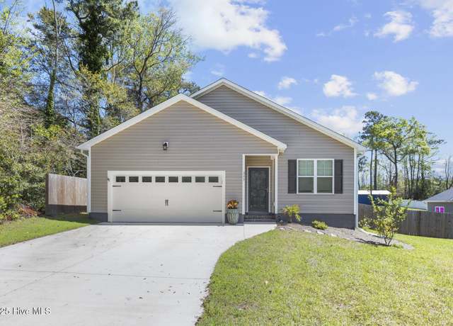 Property at 253 Morse Dr, Hubert, NC 28539, 3 beds, 2 baths