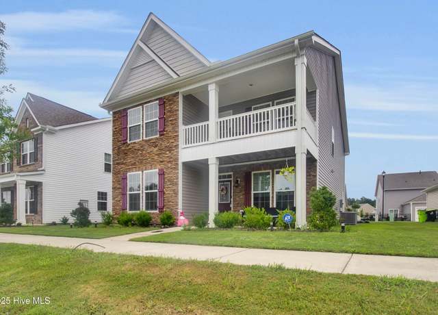 Property at 1013 Yellowwood Aly, New Bern, NC 28562, 4 beds, 2.5 baths