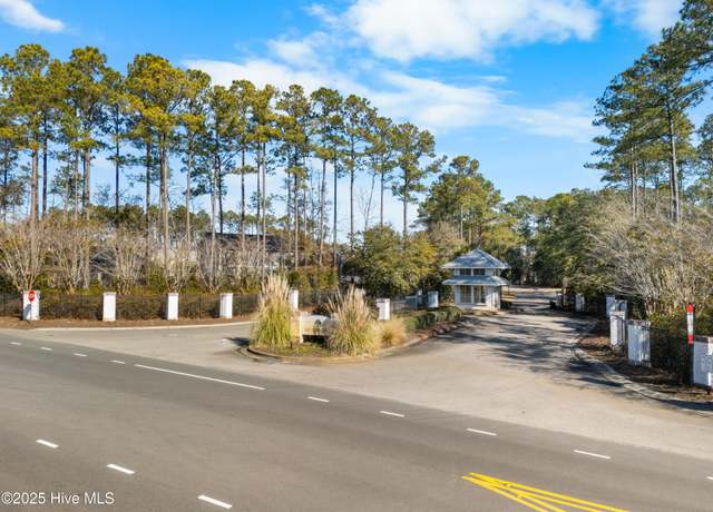 Property at 702 Lakeland Dr SE, Bolivia, NC 28422