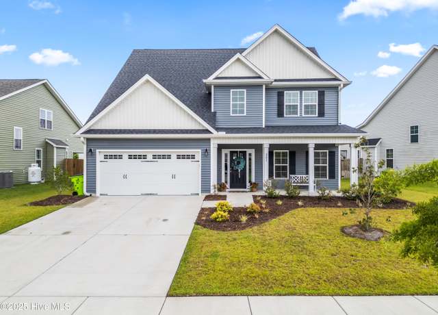 Property at 207 W Yellow Lois Dr, Hampstead, NC 28443, 4 beds, 2.5 baths