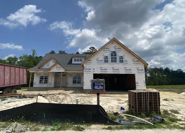 Property at 1712 Dew Mdw, Winterville, NC 28590, 3 beds, 2 baths
