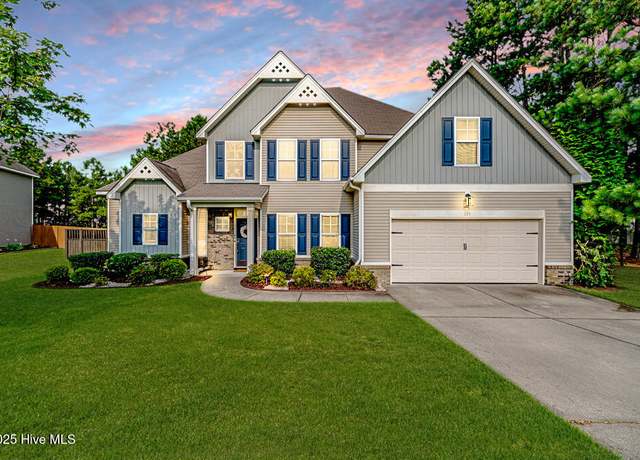 Property at 109 Walkabout Dr, Aberdeen, NC 28315, 4 beds, 3.5 baths
