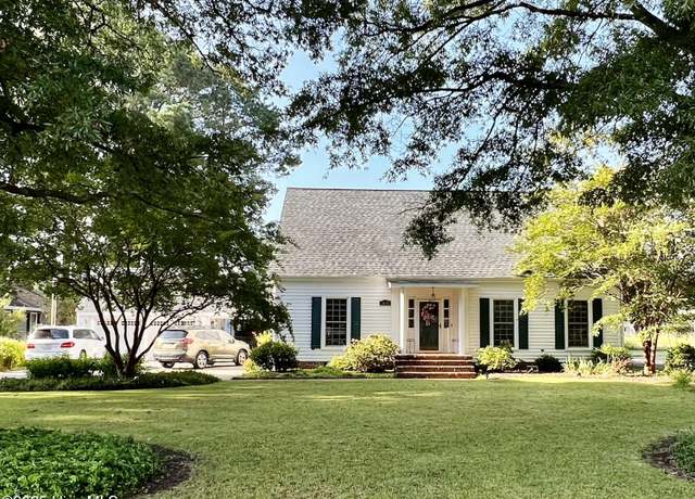 Property at 3459 East Wilson St, Farmville, NC 27828, 3 beds, 3 baths