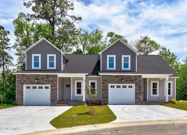 Property at 554 Timbercrest Cir SE, Bolivia, NC 28422, 3 beds, 2.5 baths
