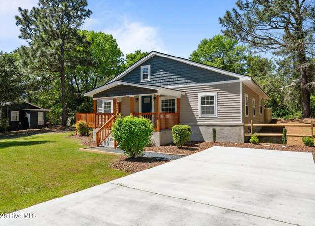 Property at 535 S Carlisle St, Southern Pines, NC 28387, 4 beds, 3 baths