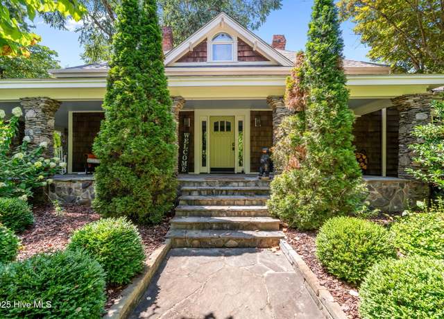 Property at 200 Cameron Ave, Vass, NC 28394, 3 beds, 2 baths