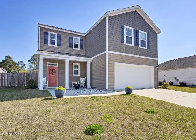 Property at 425 Tributary Cir, Wilmington, NC 28401, 4 beds, 2.5 baths