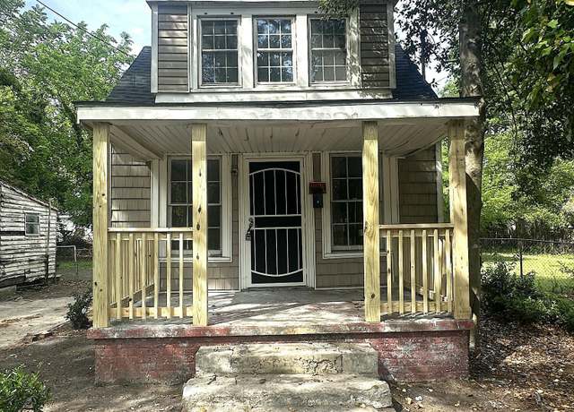 Property at 505 Green St E, Wilson, NC 27893, 4 beds, 1.5 baths