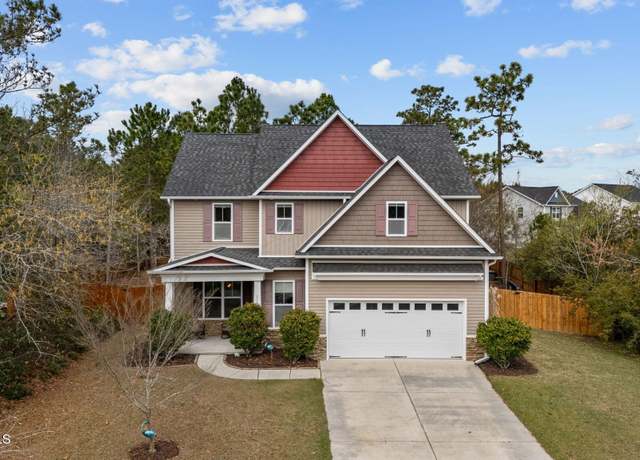 Property at 114 Osier Dr, Hampstead, NC 28443, 5 beds, 3.5 baths