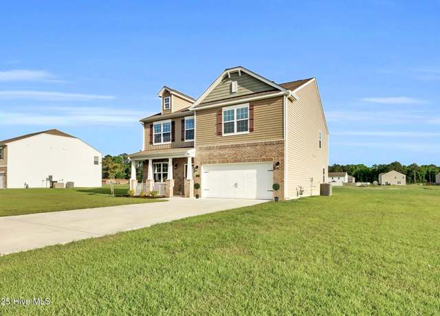 Property at 119 Perrytown Loop Rd, New Bern, NC 28562, 4 beds, 2.5 baths