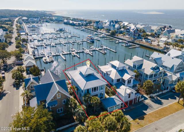 Property at 43 Transom Row, Bald Head Island, NC 28461, 3 beds, 3 baths