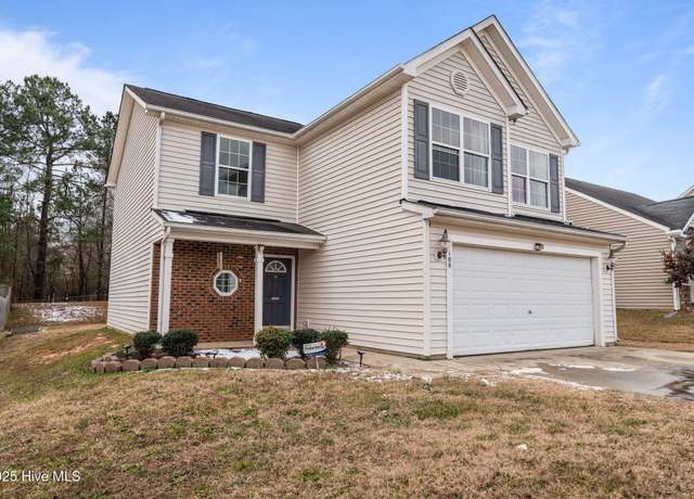 Property at 108 Willow Ridge Dr, Sanford, NC 27332, 4 beds, 2.5 baths