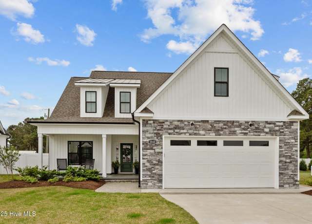Property at 1048 Montevallo Ln, Ayden, NC 28513, 4 beds, 3.5 baths