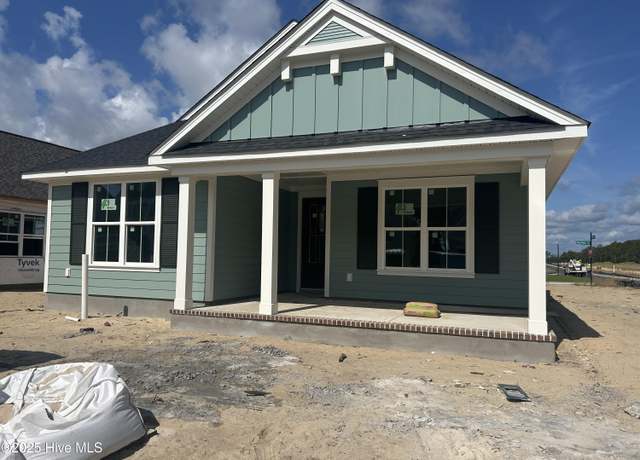 Property at 250 Longhill Dr, Wilmington, NC 28412, 3 beds, 2 baths
