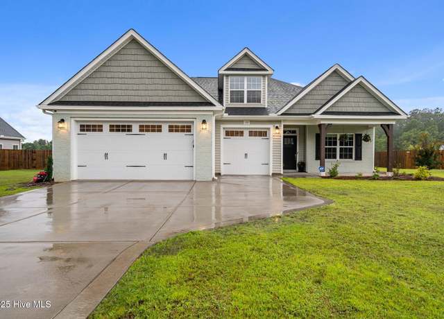 Property at 332 Pine Laurel Dr, Carthage, NC 28327, 3 beds, 2 baths
