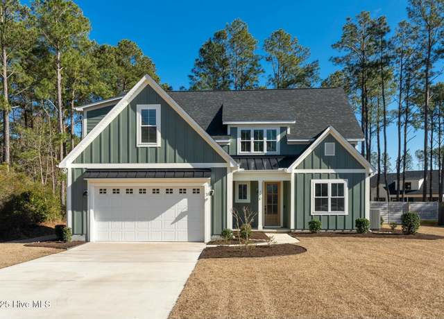 Property at 110 Berkshire Ln, Hampstead, NC 28443, 4 beds, 4 baths