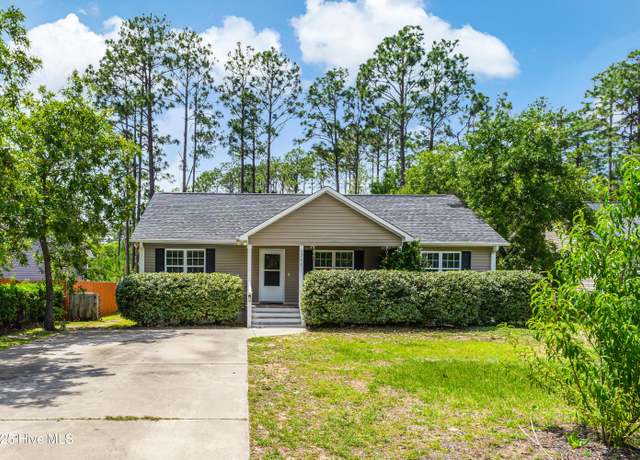 Property at 1711 Reidsville Rd, Southport, NC 28461, 3 beds, 2 baths