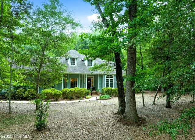 Property at 1012 Creekside Ln, Wilmington, NC 28411, 3 beds, 2.5 baths