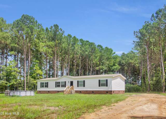 Property at 3365 Burney Town Rd, Kinston, NC 28501, 3 beds, 2 baths