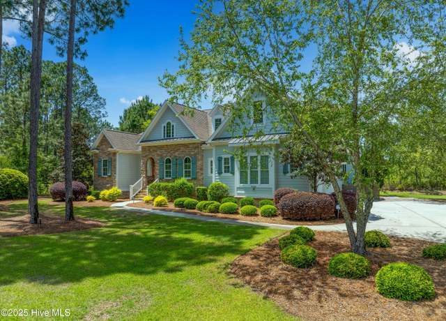 Property at 3846 Ridge Crest Dr, Southport, NC 28461, 4 beds, 3.5 baths