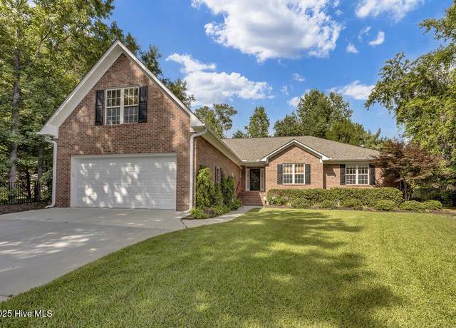 Property at 904 Woodridge Ct SE, Leland, NC 28451, 3 beds, 3 baths