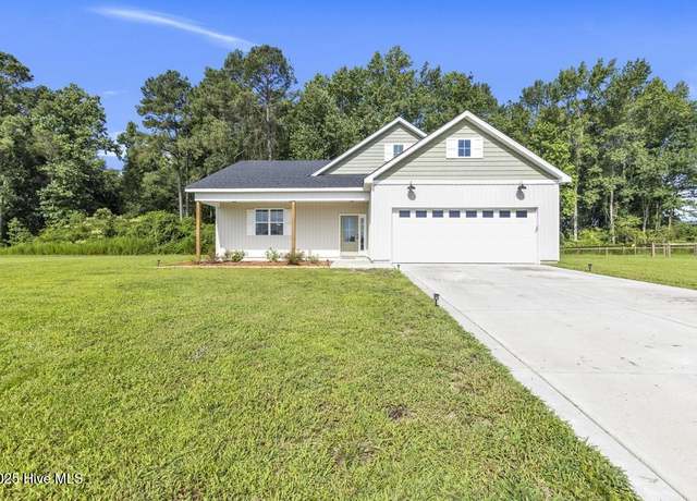 Property at 840 Bright Leaf Rd, Kinston, NC 28504, 3 beds, 2 baths
