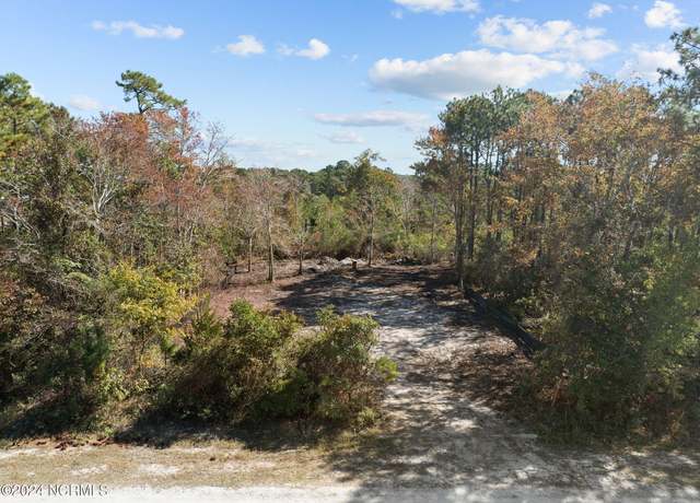Property at 361 Sunset Rd, Boiling Spring Lakes, NC 28461