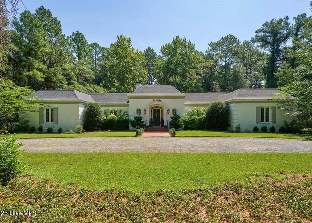 Property at 80 Mccaskill Rd W, Pinehurst, NC 28374, 4 beds, 5 baths