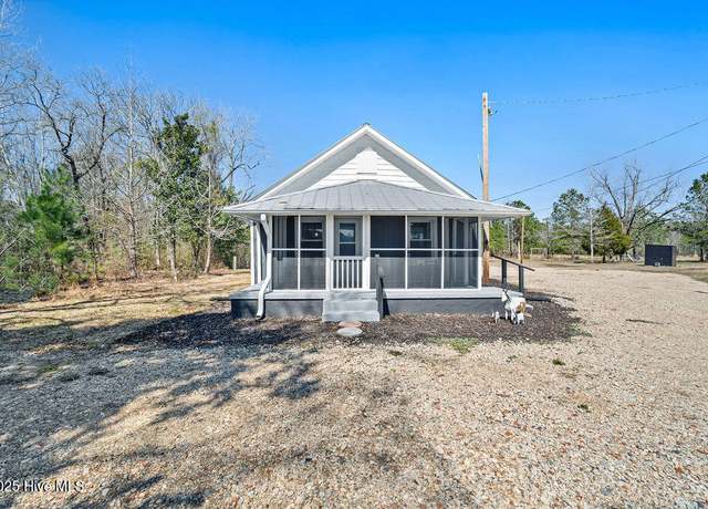 Property at 4925 Maxwell Rd, Stedman, NC 28391, 3 beds, 2 baths