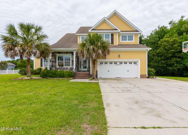 Property at 218 Morada Bay Dr, Newport, NC 28570, 4 beds, 3.5 baths