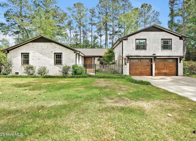 Property at 3523 Kirby Smith Dr, Wilmington, NC 28409, 5 beds, 4 baths