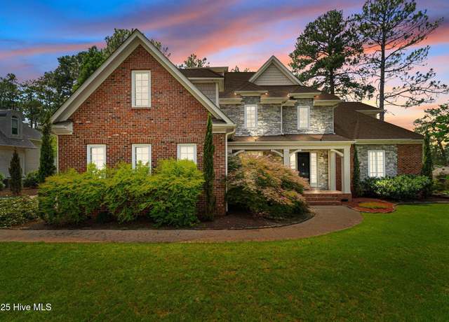 Property at 30 Spring Valley Ct, Pinehurst, NC 28374, 5 beds, 5.5 baths