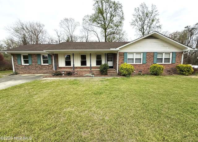 Property at 114 Long Leaf Ln, Plymouth, NC 27962, 2 beds, 2 baths
