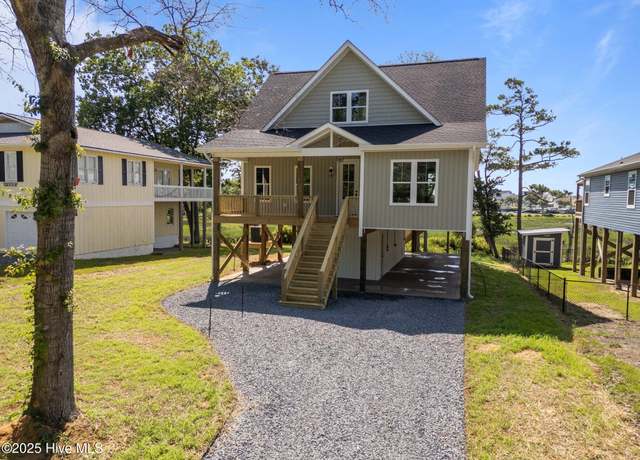 Property at 1993 Styrons Landing Rd SW, Supply, NC 28462, 3 beds, 2.5 baths