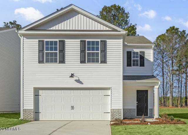 Property at 122 Bay Laurel Dr, Sanford, NC 27332, 4 beds, 2.5 baths