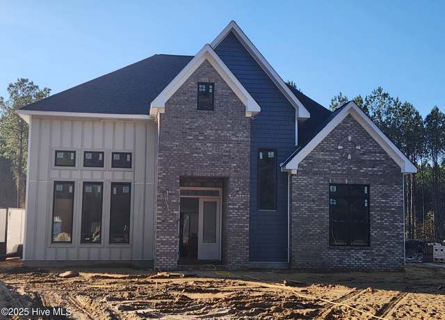 Property at 1958 Tull Rd, Greenville, NC 27858, 3 beds, 3.5 baths