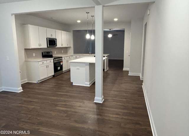 Property at 200 Flora Field Dr, Jacksonville, NC 28546, 3 beds, 2.5 baths