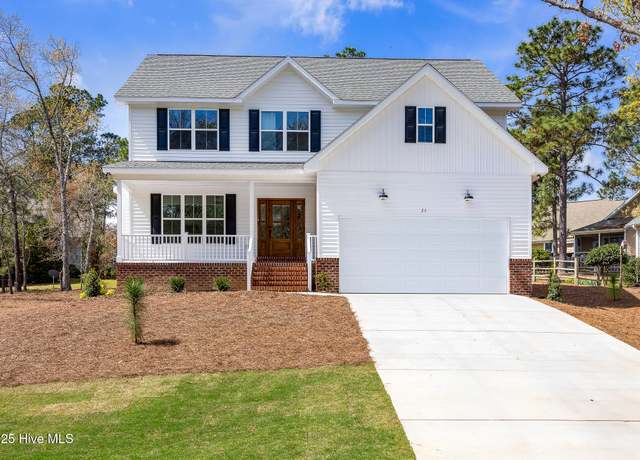 Property at 25 Timuquana Trl, Pinehurst, NC 28374, 5 beds, 3.5 baths
