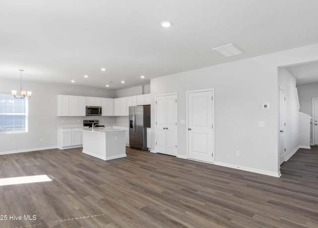 Property at 158 N Squires Run Ln, Richlands, NC 28574, 3 beds, 2.5 baths