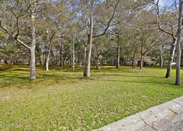 Property at 712 Beaufain St SW, Supply, NC 28462