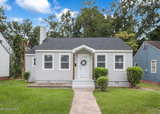 Property at 1107 Colonial Ave, Greenville, NC 27834, 2 beds, 1 bath