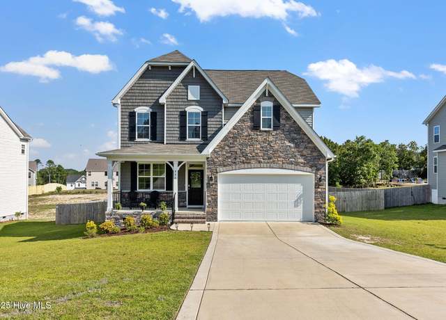 Property at 334 Bunting Dr, Lillington, NC 27546, 4 beds, 2.5 baths