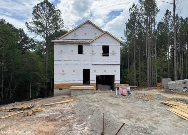 Property at 29 Horse Trot Ln, Sanford, NC 27332, 3 beds, 2.5 baths