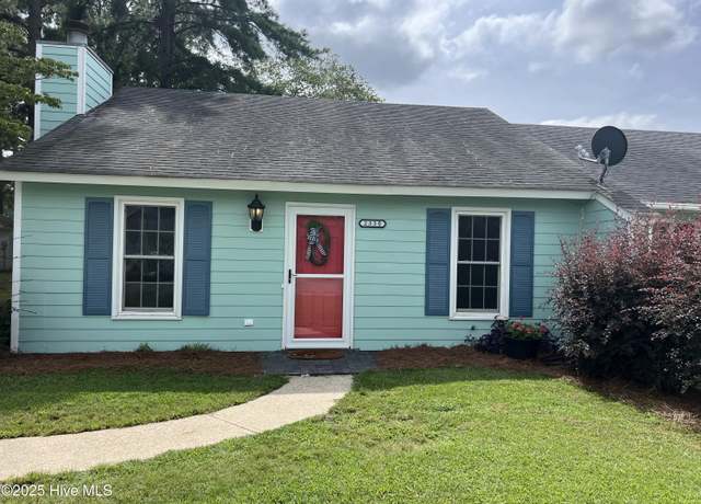 Property at 2330 Villa Dr Unit 14a, Kinston, NC 28504, 2 beds, 1.5 baths